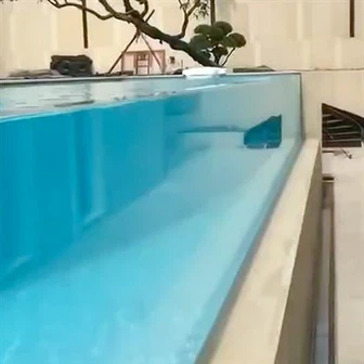 Suiteáil Trédhearcach Linn Snámha